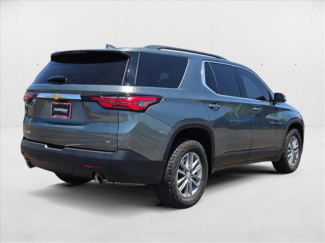 Photo of 2022 Silver Sage Metallic Chevrolet Traverse