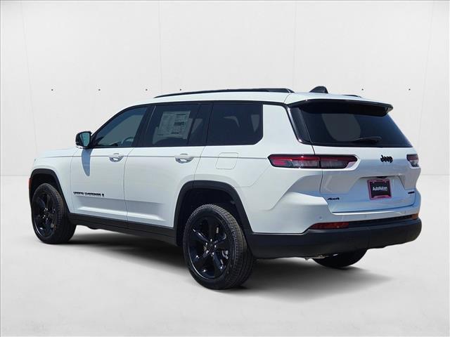 Photo of 2025 Bright White Clearcoat Jeep Grand Cherokee L