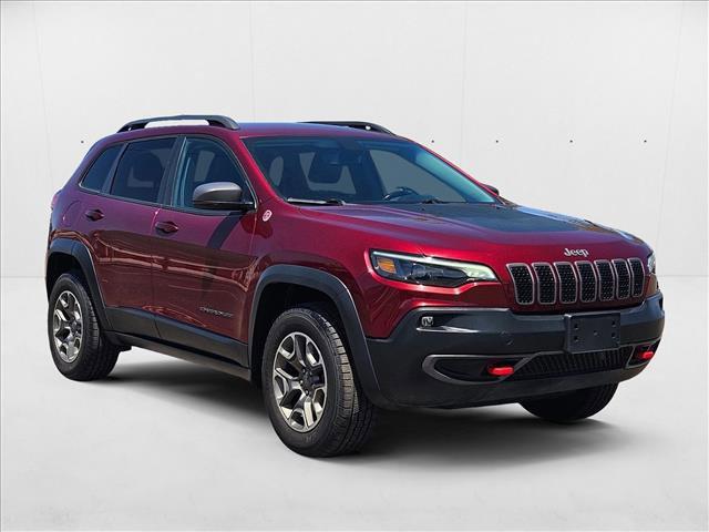Photo of 2020 Velvet Red Pearlcoat Jeep Cherokee