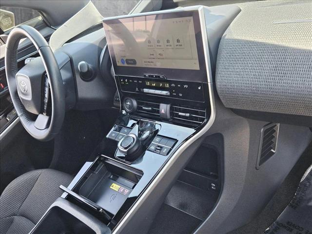 Photo of 2023 Elemental Silver Metallic Toyota bZ4X
