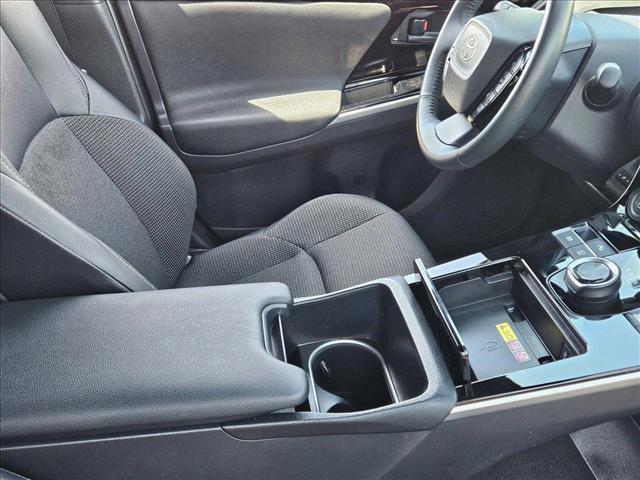 Photo of 2023 Elemental Silver Metallic Toyota bZ4X