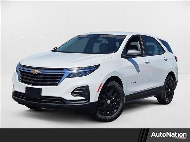 Photo of 2023 Summit White Chevrolet Equinox