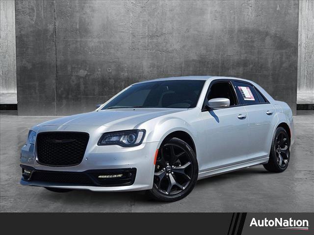 2021 Chrysler 300