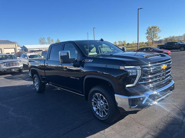 Photo of 2026 Black Chevrolet Silverado 2500