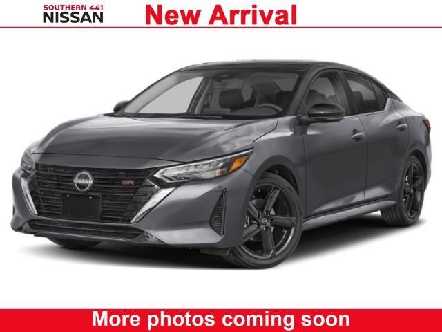 Photo of 2024 2t Gry Blk Roof Nissan Sentra