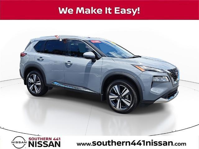 Photo of 2023 Boulder Gray Pearl Nissan Rogue