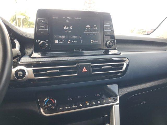 Photo of 2023 Gravity Gray Kia Seltos
