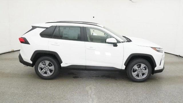 Photo of 2025 Ice Toyota RAV4 Hybrid