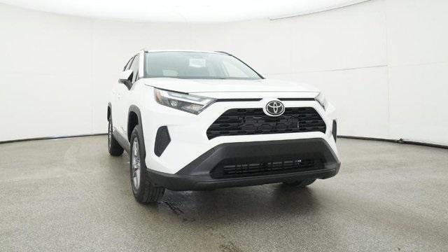 Photo of 2025 Ice Toyota RAV4 Hybrid