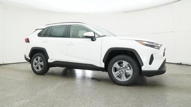 Photo of 2025 Ice Toyota RAV4 Hybrid