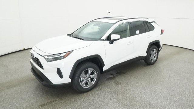 Photo of 2025 Ice Toyota RAV4 Hybrid