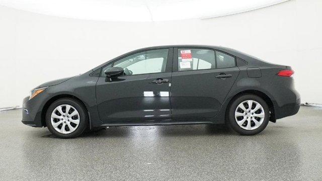 Photo of 2025 Black Toyota Corolla