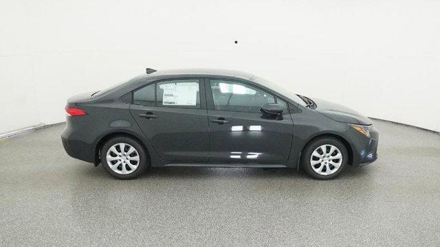 Photo of 2025 Black Toyota Corolla