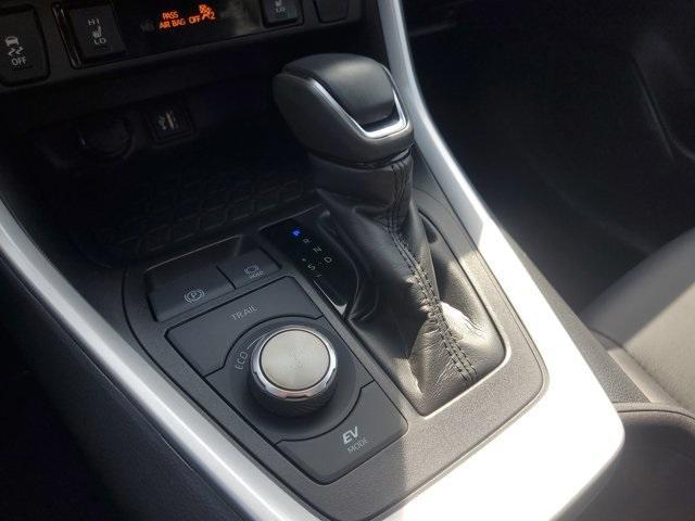 Photo of 2024 Midnight Black Metallic Toyota RAV4 Hybrid