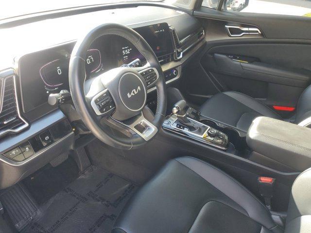 Photo of 2023 Everlasting Silver Kia Sportage