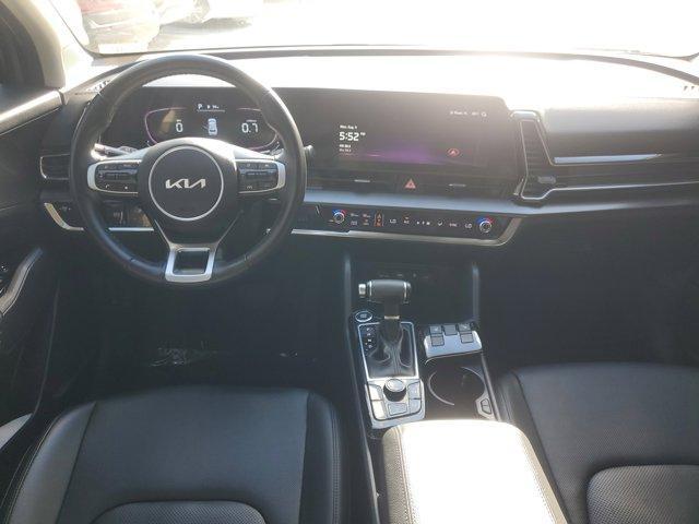 Photo of 2023 Everlasting Silver Kia Sportage