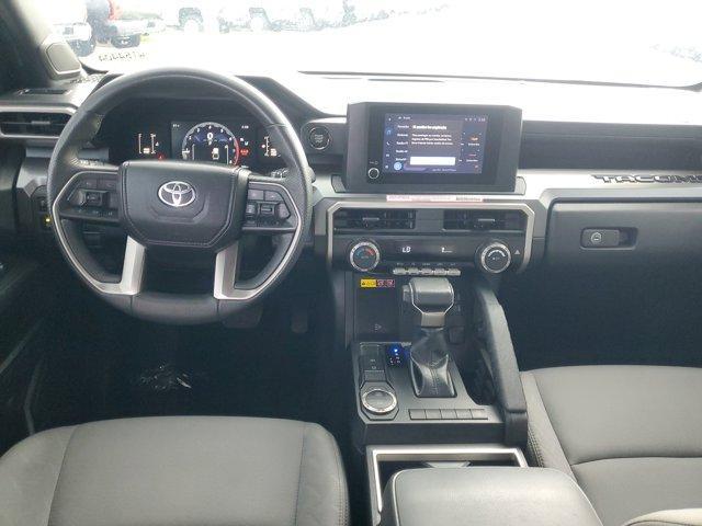 Photo of 2024 White Toyota Tacoma