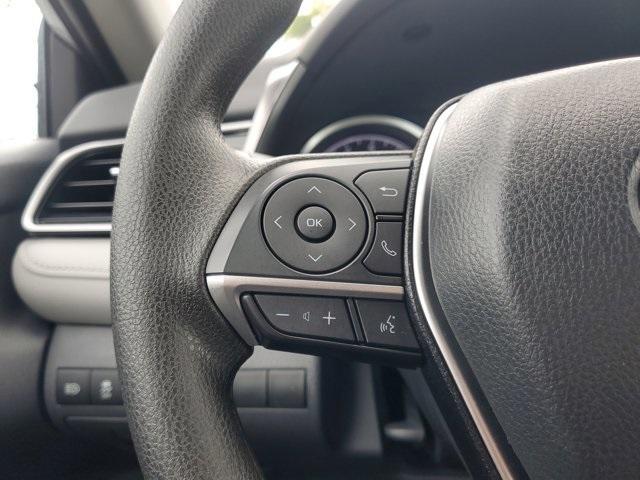 Photo of 2023 Silver Toyota Camry