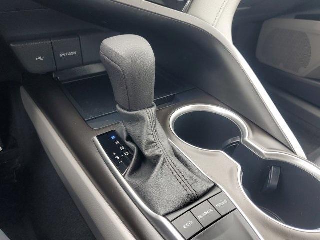 Photo of 2023 Silver Toyota Camry