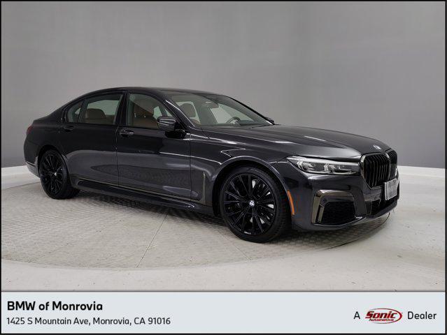2022 BMW 750