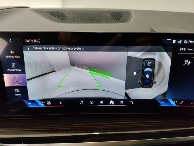 Photo of 2026 Black Sapphire Metallic BMW X7