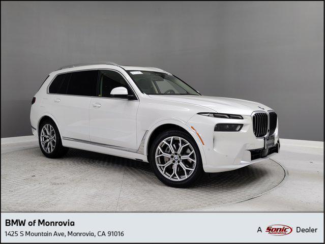 2023 BMW X7
