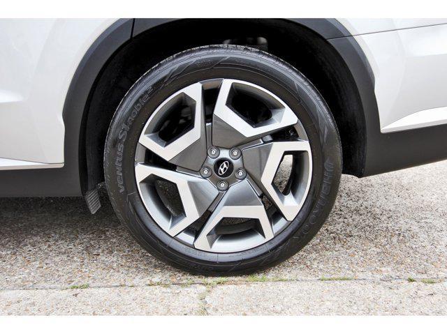 Photo of 2023 Typhoon Silver Hyundai PALISADE