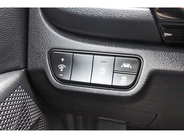 Photo of 2022 Snow White Pearl Kia Seltos