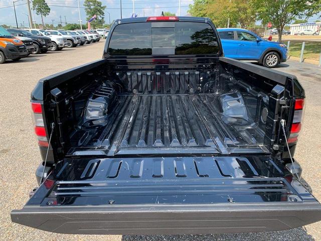 Photo of 2025 Super Black Nissan Frontier