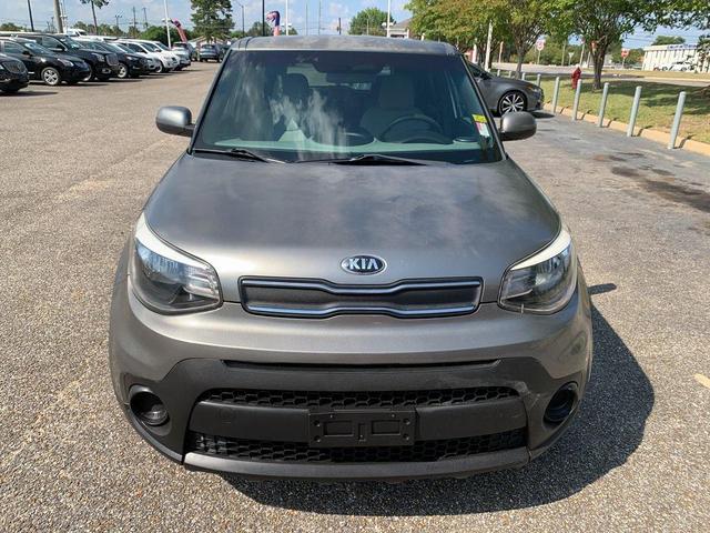 Photo of 2018 Titanium Gray Kia Soul
