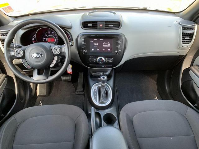 Photo of 2018 Titanium Gray Kia Soul
