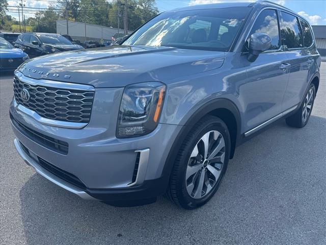 Photo of 2020 Gravity Gray Kia Telluride