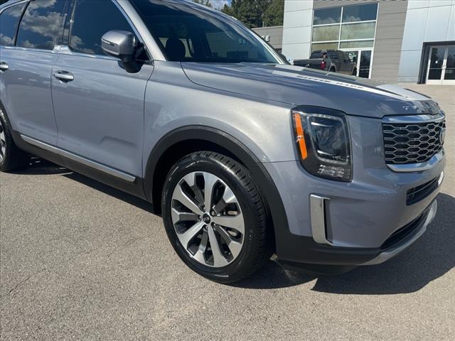 Photo of 2020 Gravity Gray Kia Telluride