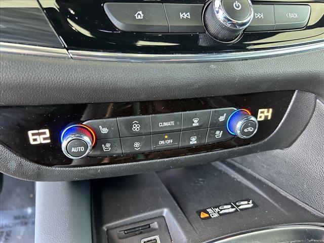 Photo of 2024 White Frost Tri-Coat Buick Enclave