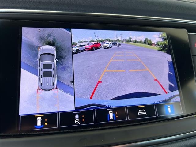 Photo of 2024 White Frost Tri-Coat Buick Enclave