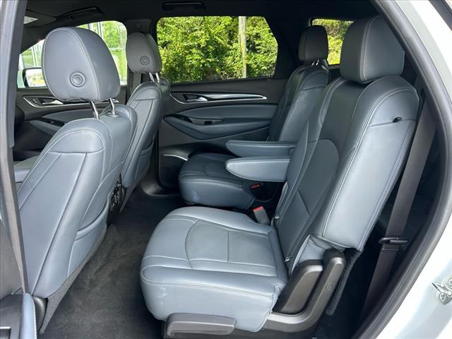 Photo of 2024 White Frost Tri-Coat Buick Enclave