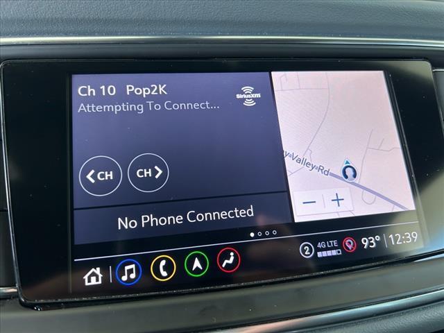 Photo of 2024 White Frost Tri-Coat Buick Enclave