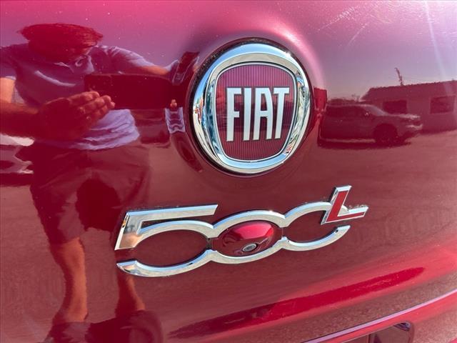 Photo of 2014 Rosso (Red) FIAT 500L