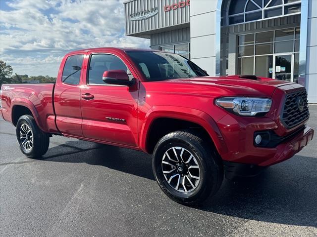 Photo of 2022 Barcelona Red Metallic Toyota Tacoma