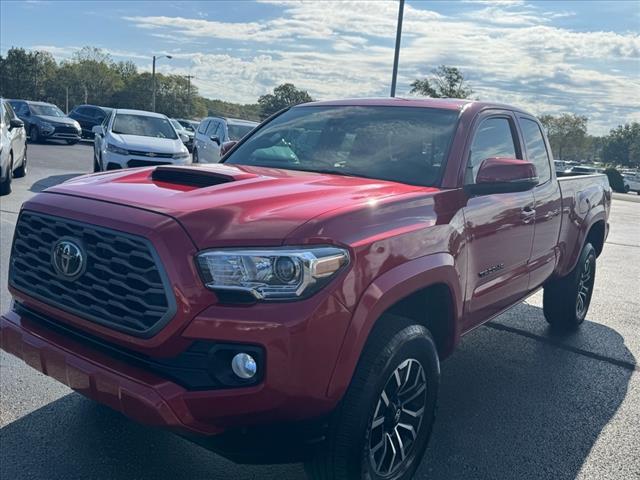 Photo of 2022 Barcelona Red Metallic Toyota Tacoma