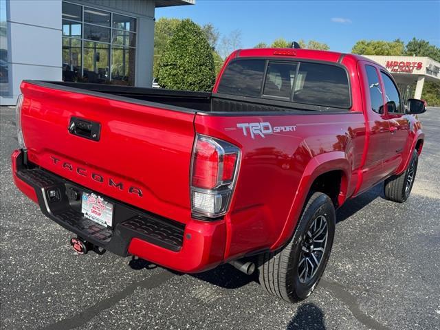 Photo of 2022 Barcelona Red Metallic Toyota Tacoma