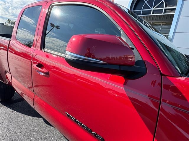 Photo of 2022 Barcelona Red Metallic Toyota Tacoma