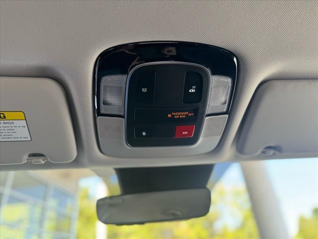 Photo of 2023 White Hyundai TUCSON