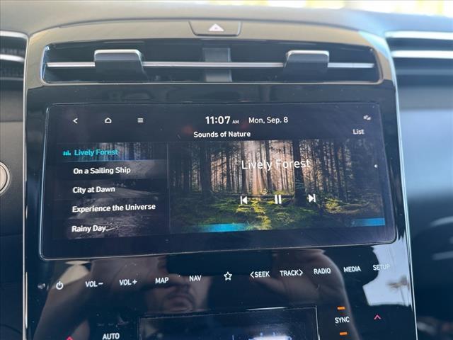 Photo of 2023 White Hyundai TUCSON