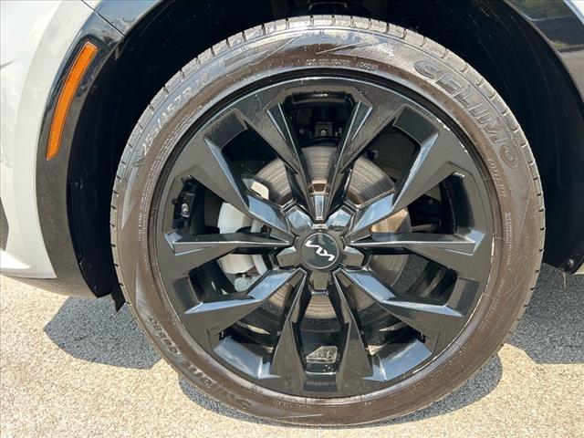 Photo of 2022 Gravity Gray Kia Sorento