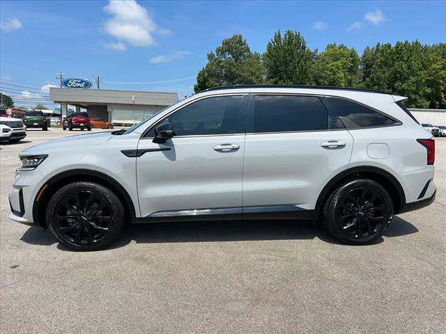 Photo of 2022 Gravity Gray Kia Sorento