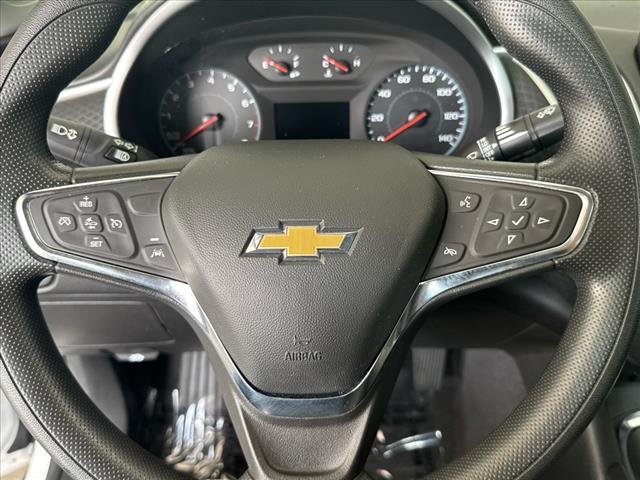 Photo of 2024 White Chevrolet Malibu