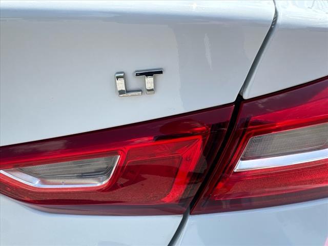Photo of 2024 White Chevrolet Malibu