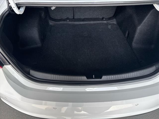 Photo of 2024 White Chevrolet Malibu