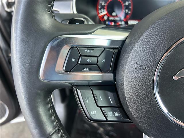 Photo of 2022 Iconic Silver Metallic Ford Mustang